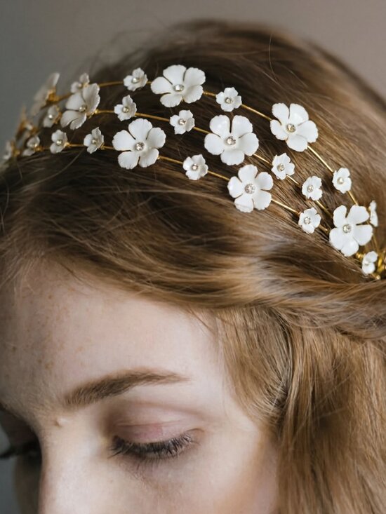 Jennifer Behr White Floral Gold-Tone Circlet Headband main image 4